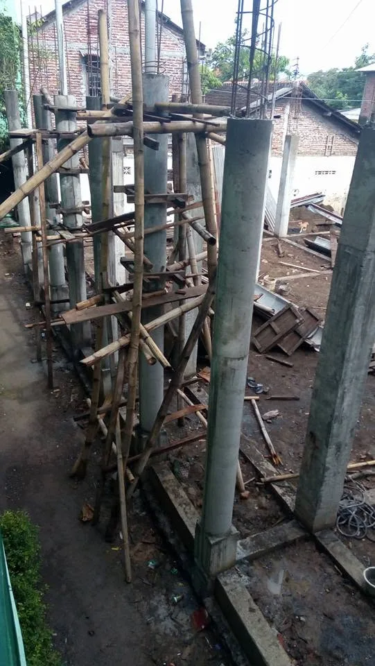 Pembangunan Rangka Masjid 1